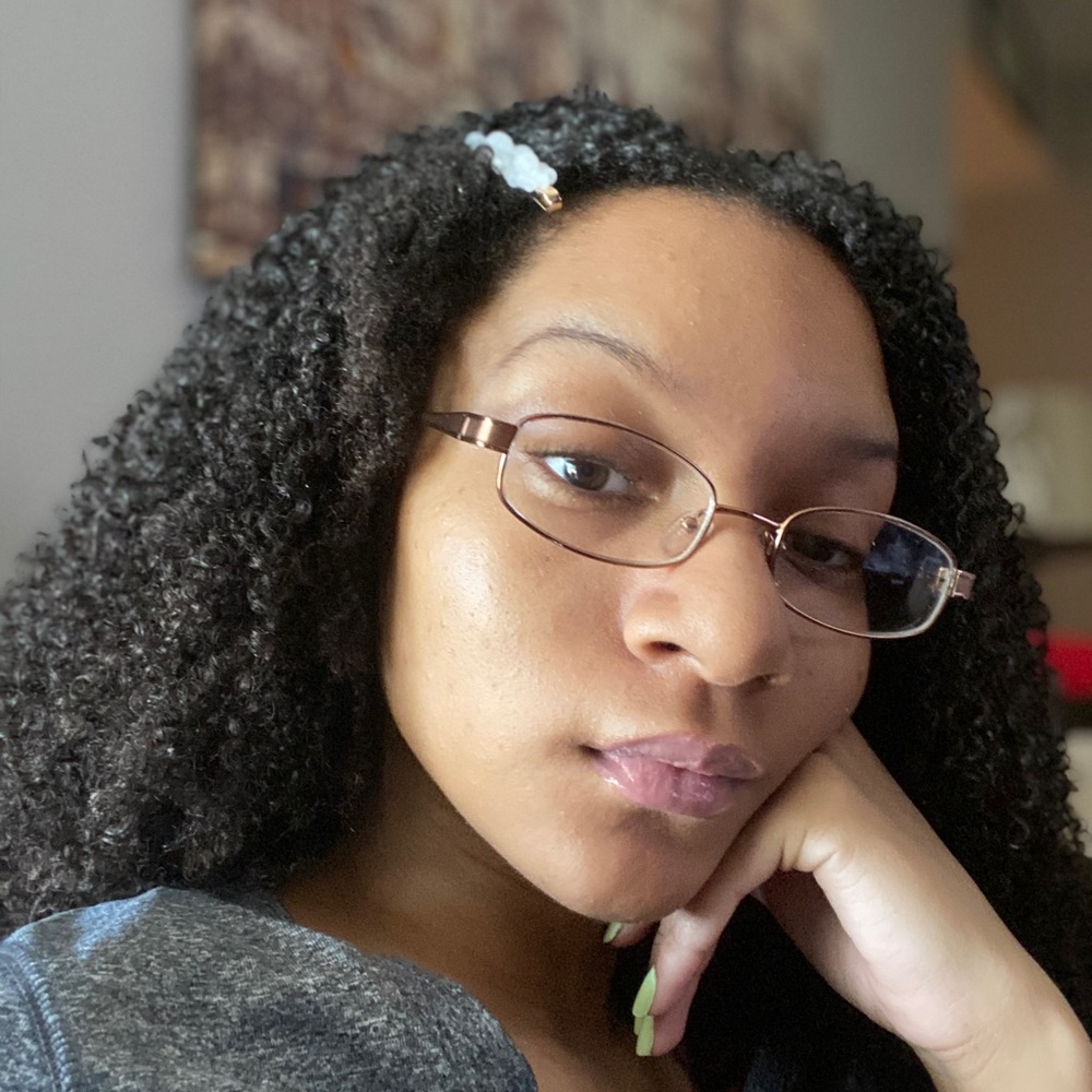 Meet your Posher, Vanessa